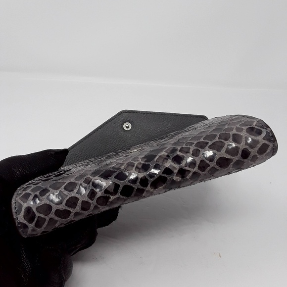 MICHAEL KORS Snakeskin Clutch Wallet Purse - Picture 4 of 6